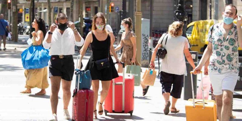 Cataluña impone el uso de mascarillas desde hoy Coronavirus: Cataluña impone el uso de mascarillas desde hoy