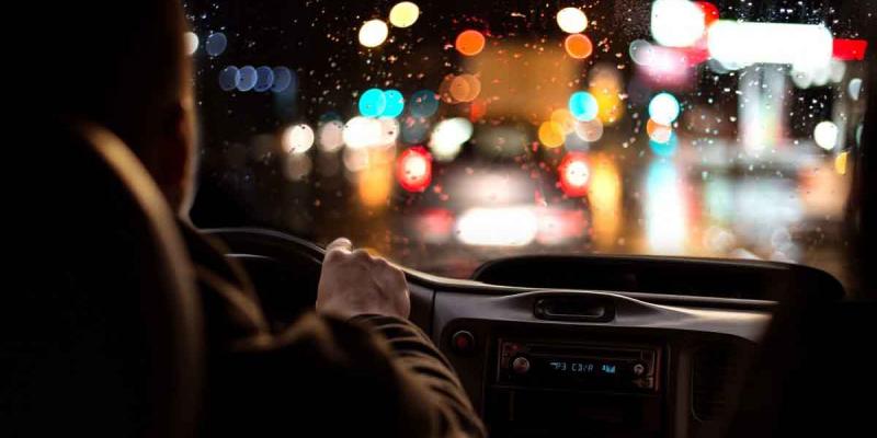 La ceguera nocturna puede afectar a actividades como la conducción