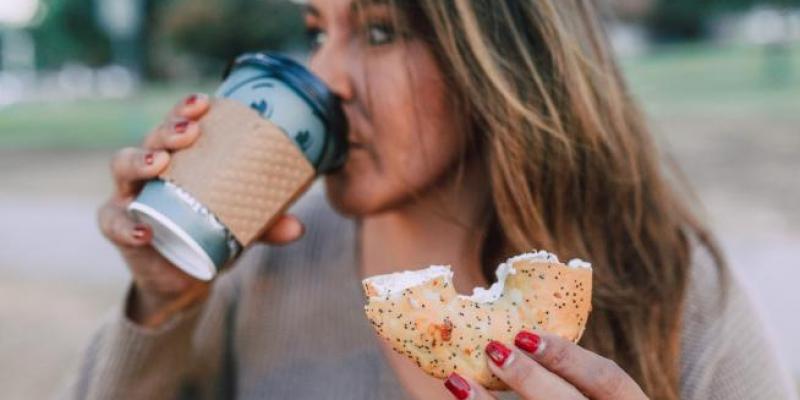 Celíacos Un 20% de los celiacos pueden comer productos con gluten sin tener síntomas. RODNAE / Pexels