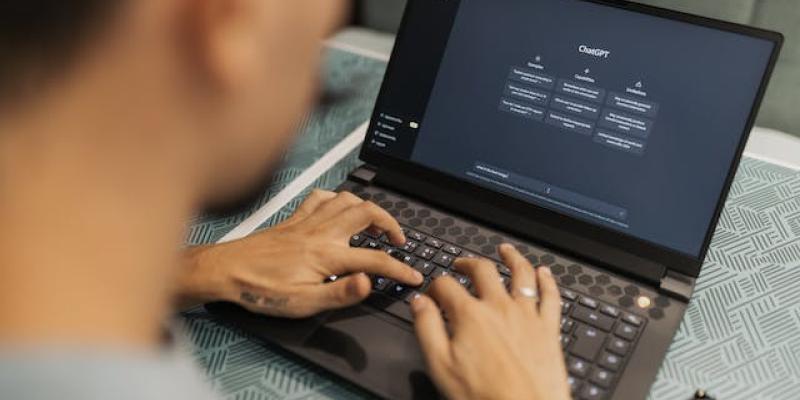 ChatGPT queda vetado para las campañas electorales - Pexels Usando ChatGPT
