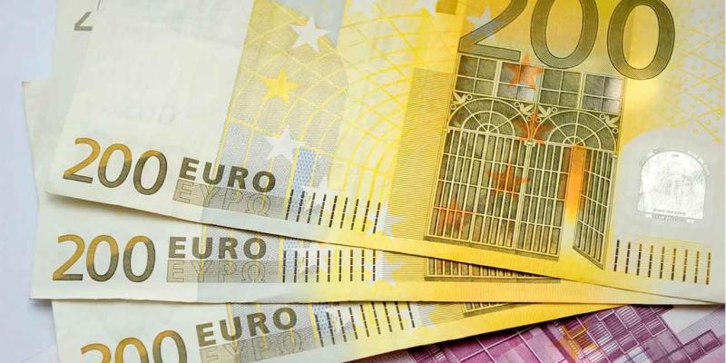 Cheque 200 euros / Pixabay Billete de 200 euros