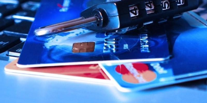 Bancos y ciberestafa Ciberestafa por internet