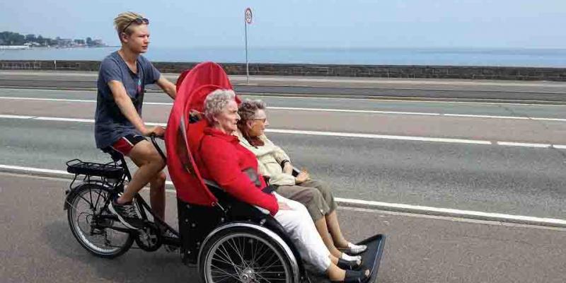 Ciclismo / Pixabay "Ciclismo sin edad" es una iniciativa que se inició en Dinamarca