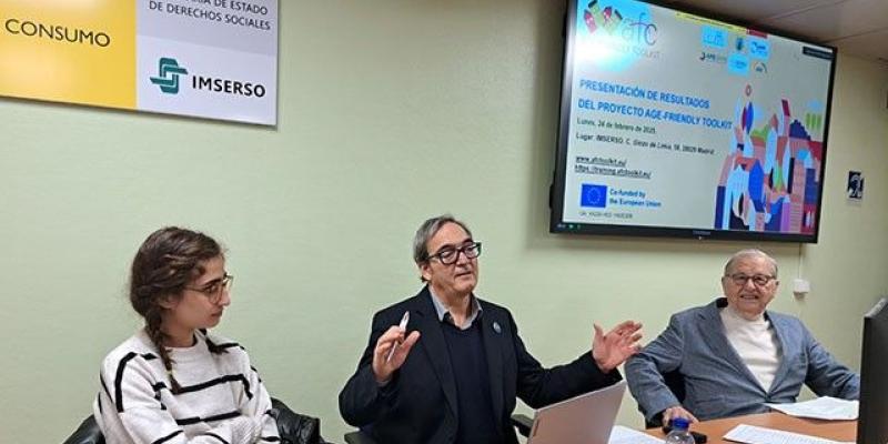 Clara del Castillo, socióloga; Ángel Yagüe, sociólogo, coordinador AFC-Toolkit, Ceoma; y Eduardo R. Rovira, presidente de honor de Ceoma / Servimedia Clara del Castillo, socióloga; Ángel Yagüe, sociólogo, coordinador AFC-Toolkit, Ceoma; y Eduardo R. Rovira, presidente de honor de Ceoma