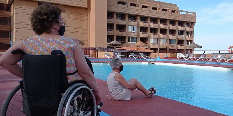 Cocemfe retoma el programa de vacaciones para personas con discapacidad tras el parón durante la pandemia Vuelven las vacaciones de Cocemfe para personas con discapacidad