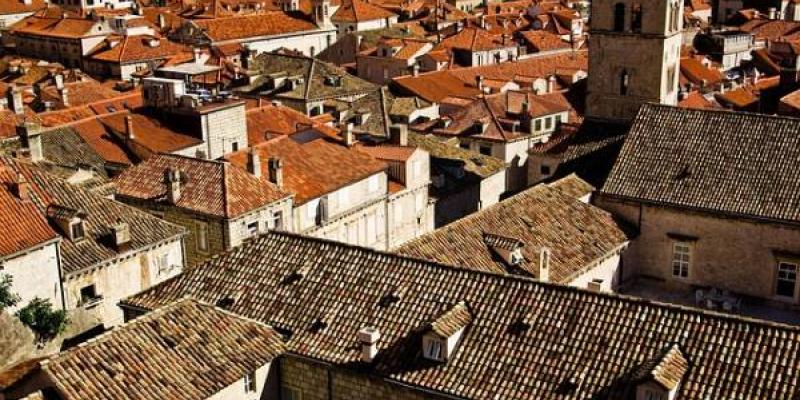 Código postal y desigualdades sociales / Pixabay Barrio pobre en España