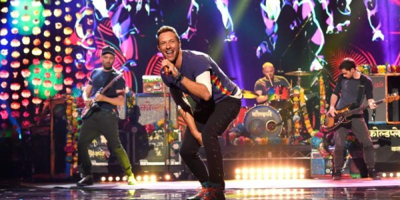 Coldplay ha revolucionado el mundo de la música en vivo con estas iniciativas sostenibles que estamos seguros te sorprenderán.  