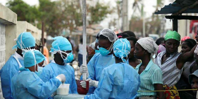Imagen de enfermeros en Mozambique/RTVE Mozambique sigue luchando contra el cólera