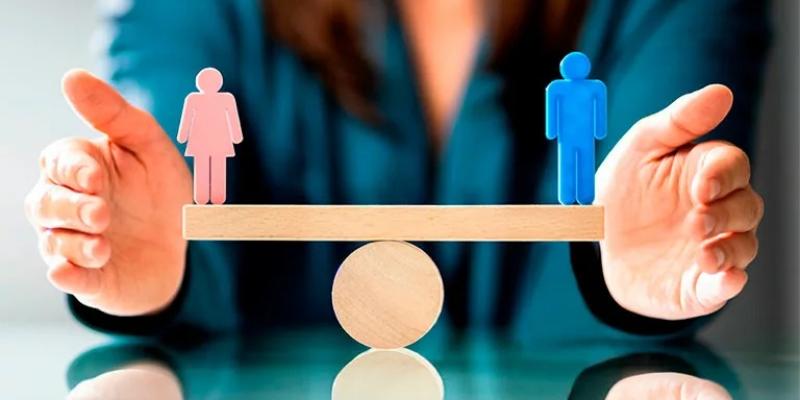 Complemento de género en la pensión de jubilación / Pixabay Manos de una chica simbolizando la igualdad en las pensiones de jubilación