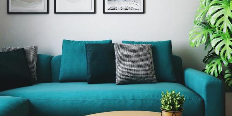 Sofá / Archivo PrensaLink Sofá en el salón de una casa