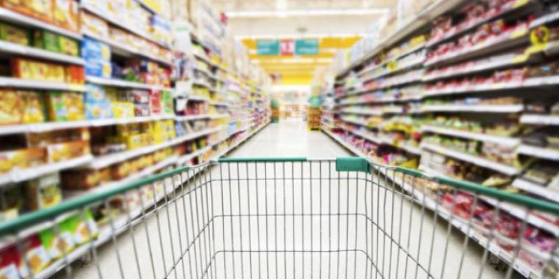 La harina y las cervezas, los productos que más repunte de ventas han registrado hasta ahora Los españoles están comprando en torno al 20% más de lo habitual