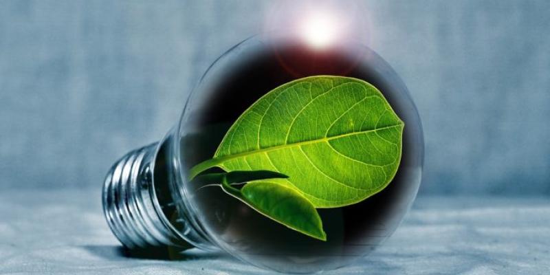 Consumo energético / Pixabay Bombilla que representa el consumo energético