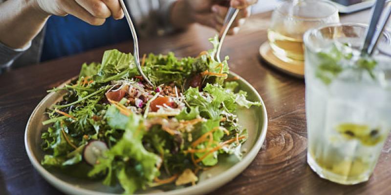 Imagen de una ensalada/Tele Orihuela El consumo de verduras no protege de las enfermedades del corazón