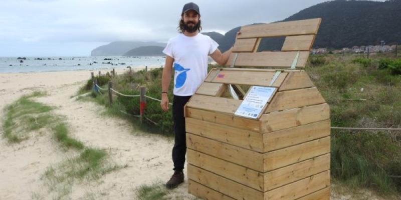 Contenedores para la recogida de basura en las playas