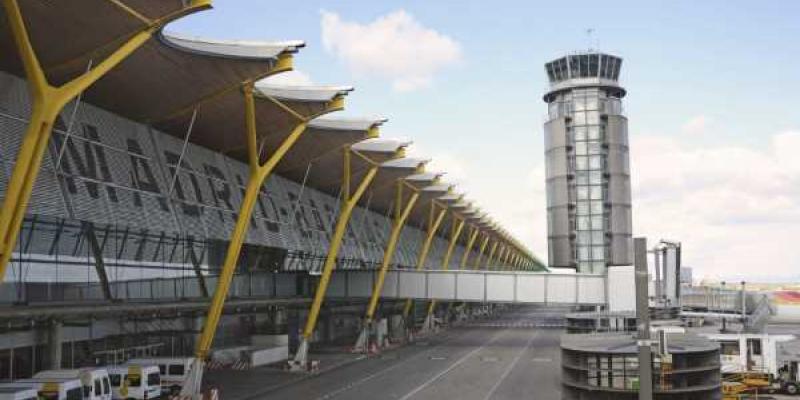 Controladores aéreos / El Mercantil Torre de control Aeropuerto Adolfo Suarez Madrid Barajas