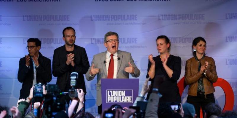 Imagen del partido izquierdista de Jean-Luc Mélechon/Deia La política francesa teje su cordón sanitario frente a la ultraderecha de Le Pen