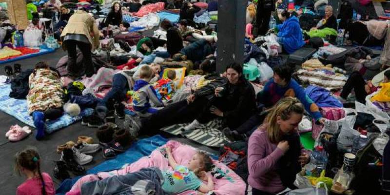 Corredores humanitarios/ AP Refugio en Mariúpol, Ucrania