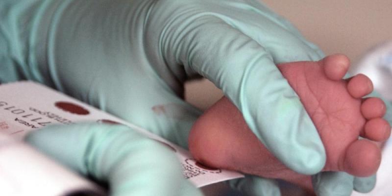 Cribado neonatal/ Hospital Sant Joan de Déu Ejemplo de cómo se realiza el cribado neonatal