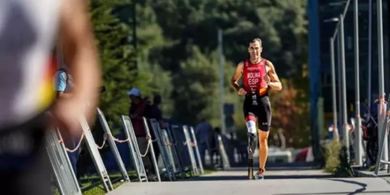 Dani Molina entrenando 