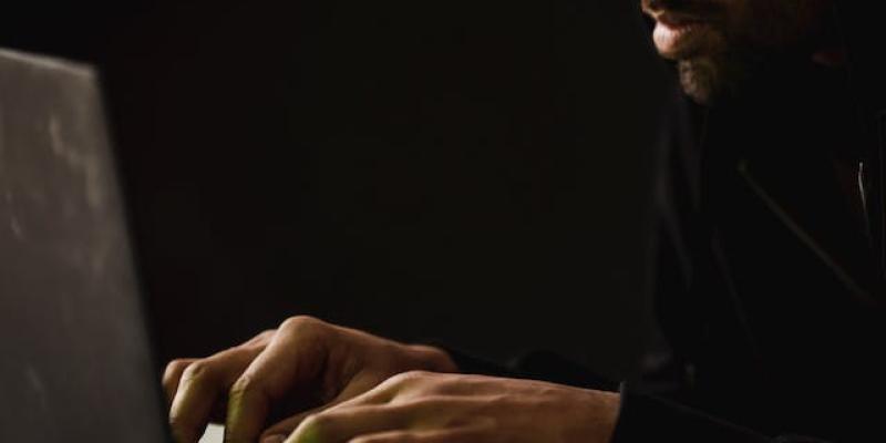 Protegerte de la Dark Web - Pexels Los datos de la Dark Web