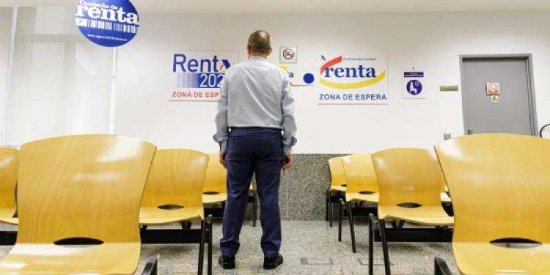 Comienza la atención presencial en la Agencia Tributaria para presentar la renta / EUROPAPRESS Comienza la atención presencial en la Agencia Tributaria para presentar la renta