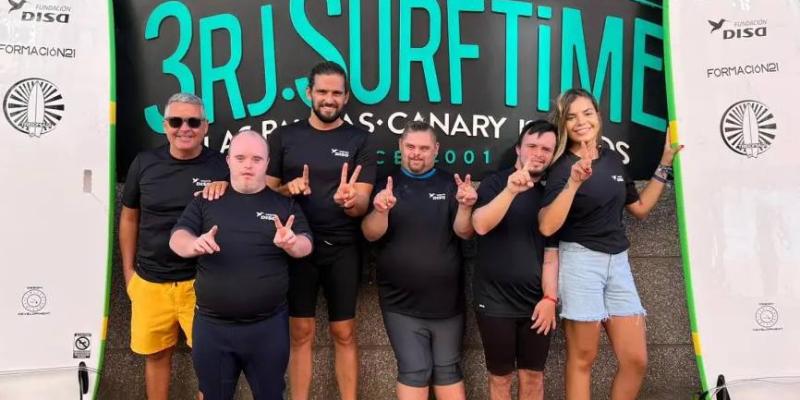 Deporte inclusivo como vía de inserción laboral - Gabriel Santana El surf y el deporte inclusivo