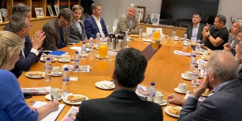 La Comisión de deporte inclusivo reunida - Servimedia Trabajando por el deporte inclusivo