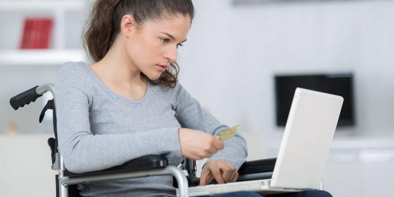 Persona con discapacidad buscando empleo / Observatorio de la discapacidad Chica con discapacidad buscando empleo