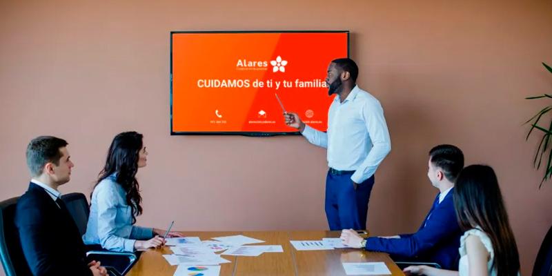 Alares creará 700 puestos de trabajo para personas con discapacidad hasta 2023 Alares creará 700 empleos para personas con discapacidad hasta 2023