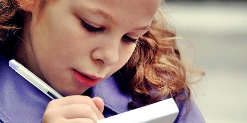 Imagen de una niña con discapacidad intelectual/Psicología y Mente Cambios en el vocabulario inclusivo