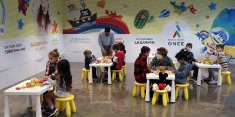 Play Doh y Grupo Social ONCE con la discapacidad visual/ Cadena de valor Taller de discapacidad visual