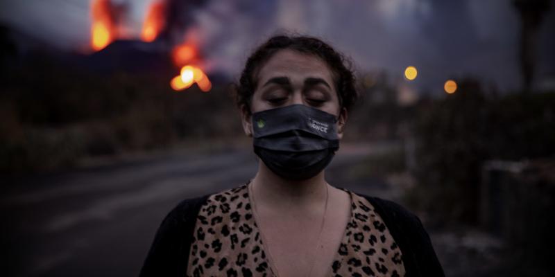 Esmeralda, una invidente ante la erupción