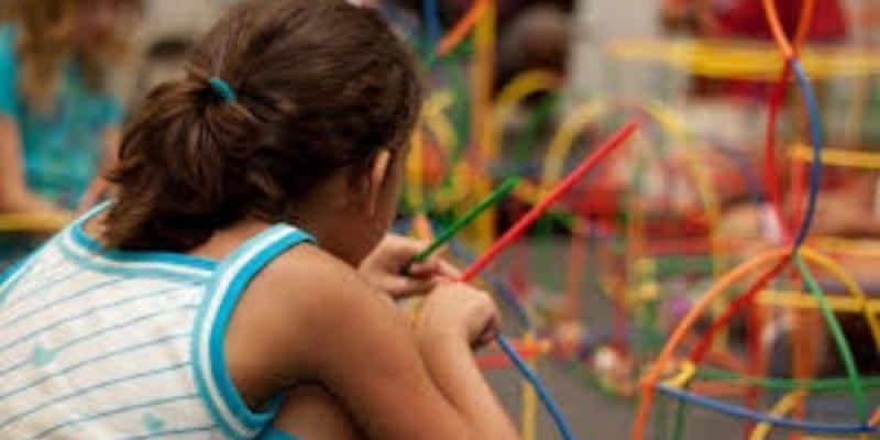 Desigualdades en los campamentos de verano Campamentos de verano nada inclusivos
