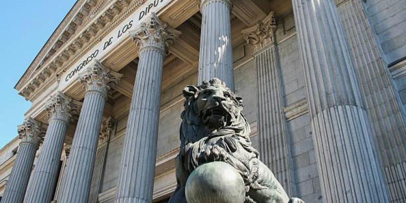 La izquierda vuelve a presentar un frente disgregado - Pixabay División en la izquierda política