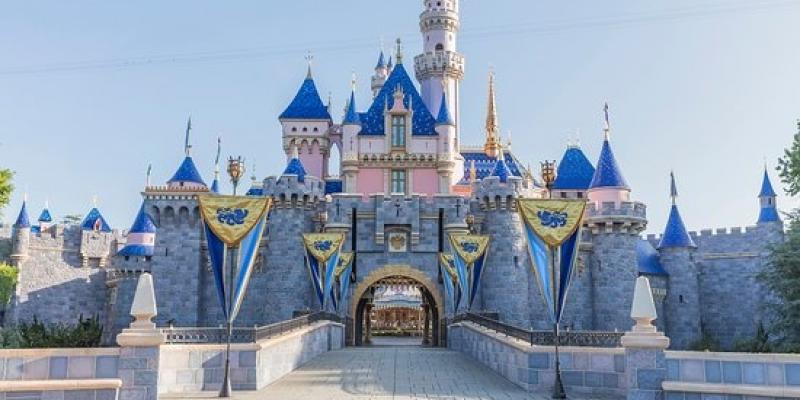 Ecovidrio replicará el castillo de la Bella Durmiente - Anaheim El Castillo que Ecovidrio quiere replicar
