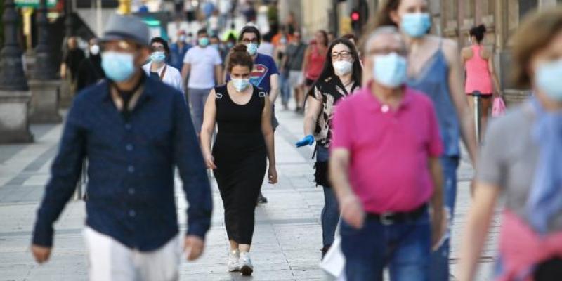 La edad media de la población española se sitúa en los 43,6 años La edad media de la población española no para de crecer y se sitúa ya en los 43,6 años