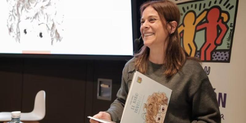 Elena Lostalé, autora de El niño invisible