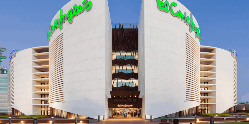 El Corte Inglés reduce su deuda y mejora resultados. El Corte Inglés