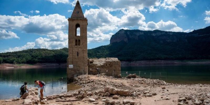 Nivel de los embalses en Cataluña Embalses secos en Cataluña