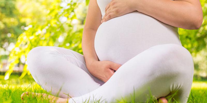 Vitamina D durante el embarazo Mujer embarazada