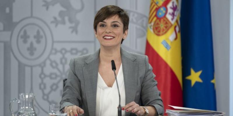 La ministra de Política Territorial y portavoz del Gobierno, Isabel Rodríguez, en la rueda de prensa posterior al Consejo de Ministros | Foto del Pool Moncloa/Borja Puig de la Bellacasa La ministra de Política Territorial y portavoz del Gobierno, Isabel Rodríguez