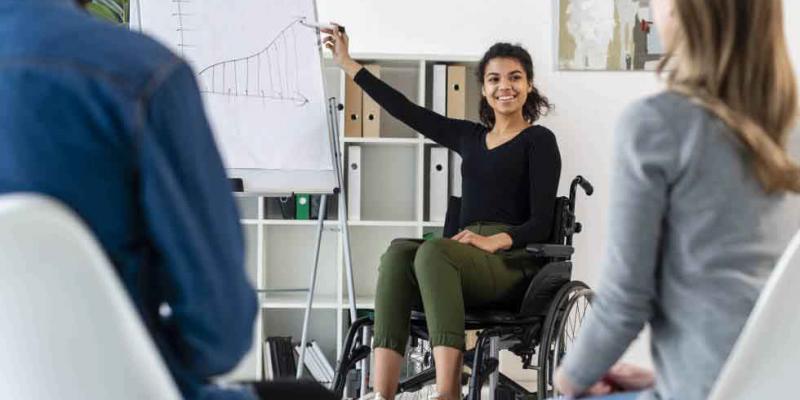 Emprendedores / Cinco Días - El País Los emprendedores con discapacidad pueden crecer gracias a Fundación ONCE