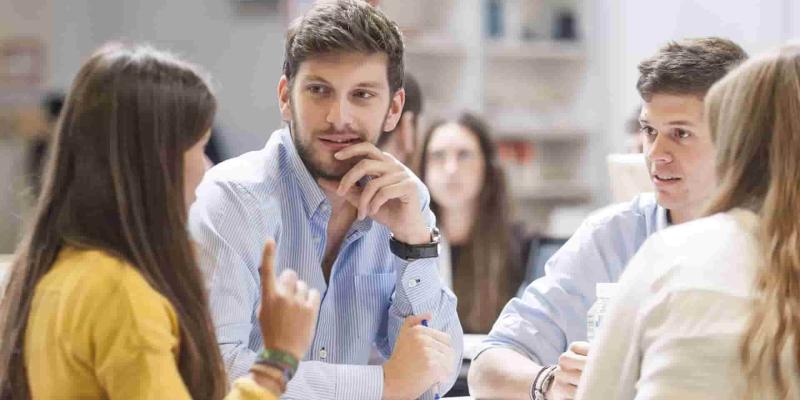 Imagen de jóvenes empresarios/fundacionjaes.org Los jóvenes españoles no tienen recursos para emprender