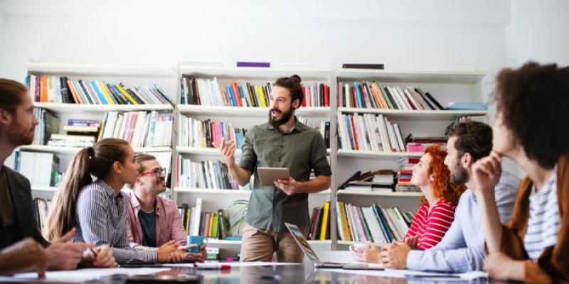 Empresas buscando talento sostenible - Envato Elements Empresas buscando talento sostenible