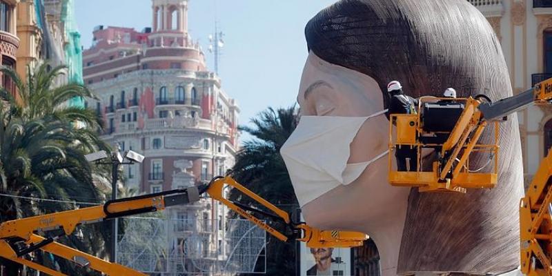 Crisis empresarial Coronavirus El turismo se resiente por el coronavirus y las empresas ajustan sus plantillas.