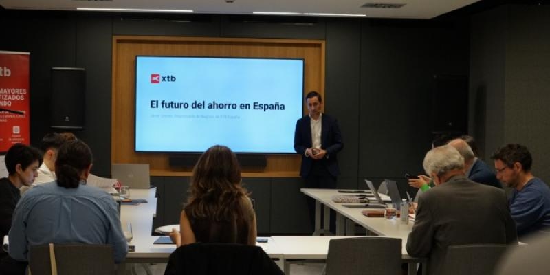Presentación del informe sobre ahorro este martes | Foto de XTB Presentación del informe este martes