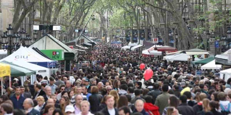Imagen de población española/El Periódico España resalta por su gastronomía y su buena gente