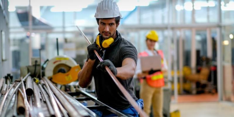 Empleado del sector industrial