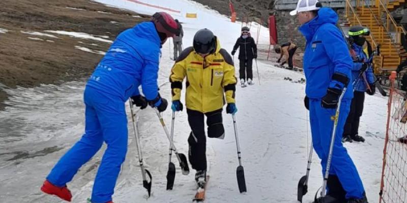 Esquí adaptado en Formigal Esquí adaptado en Formigal