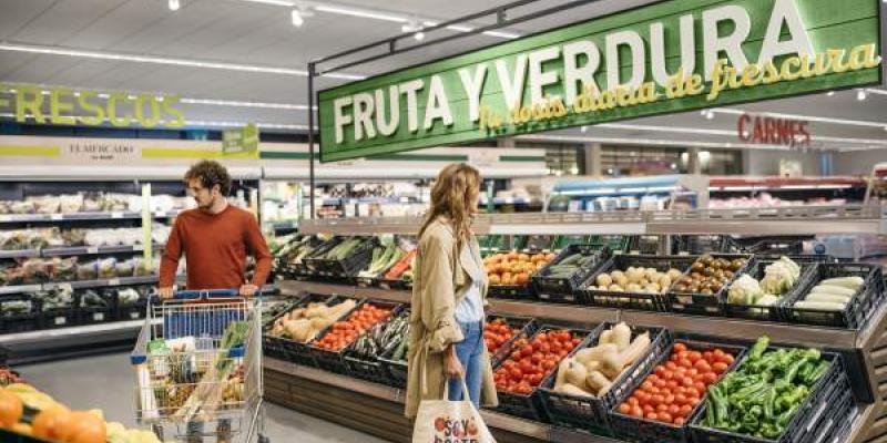 Etiquetado de productos frescos/ Aldi Sección de productos frescos